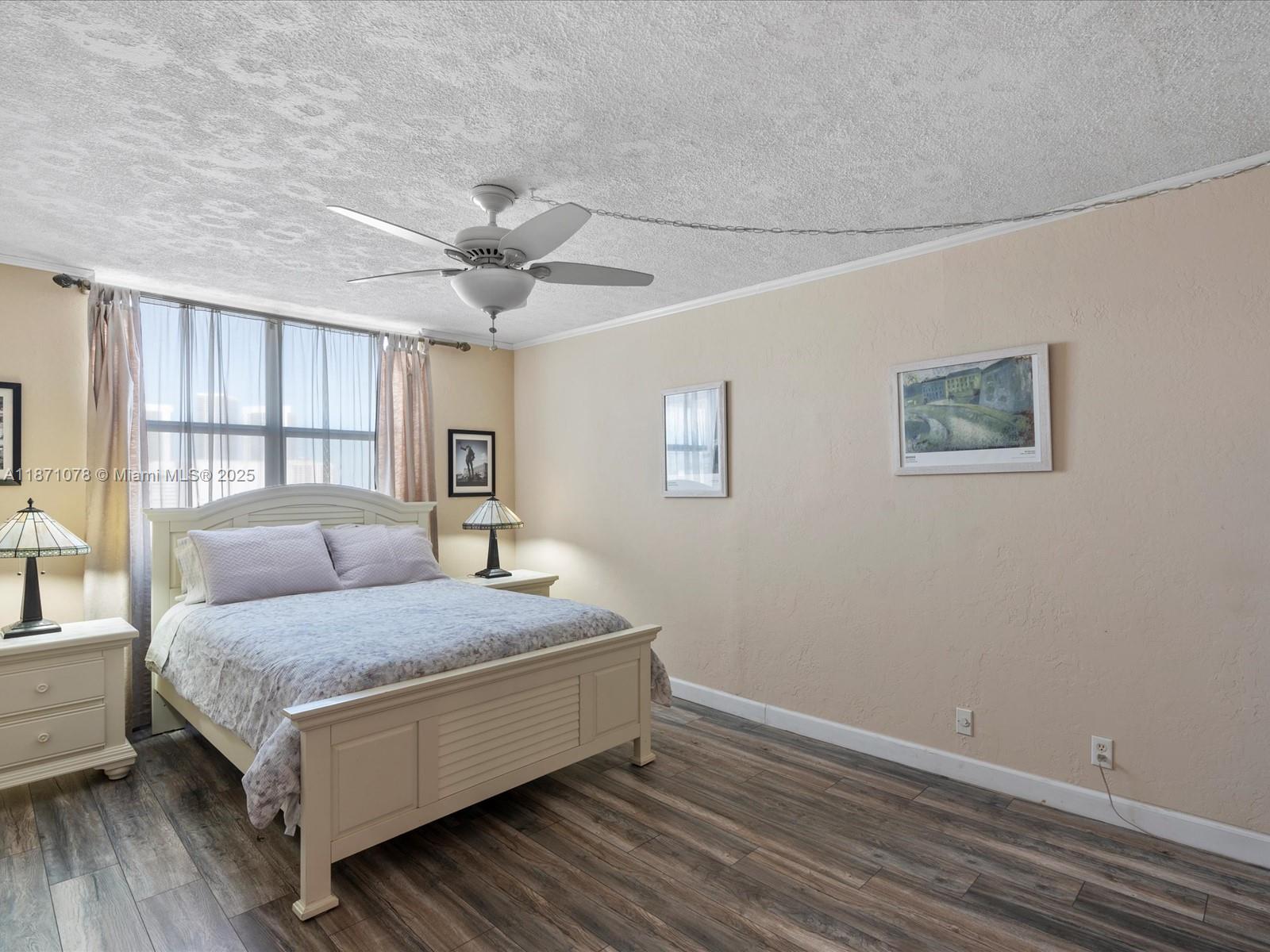 GOLDEN HORN CONDO - Residential