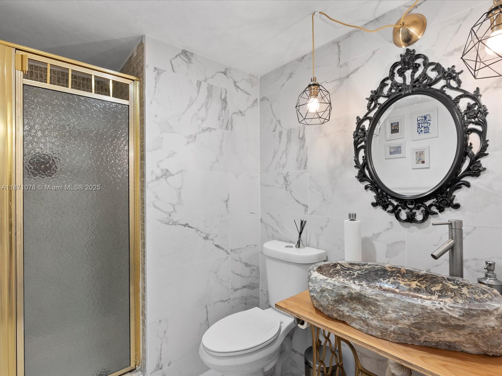 GOLDEN HORN CONDO - Residential