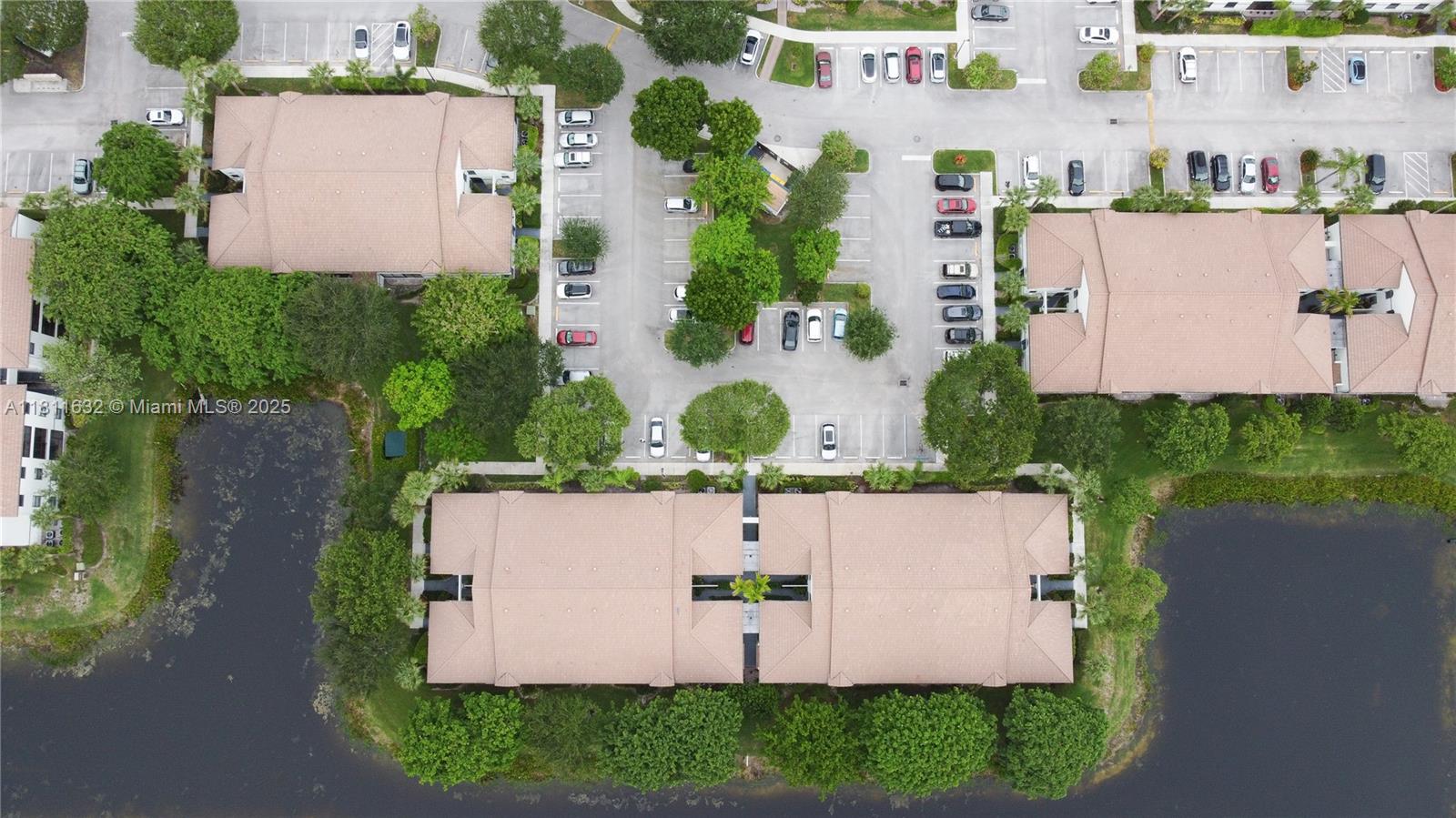 ILLUSTRE VILLAGE CONDO - Residential