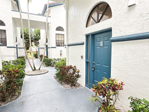 Photo of 5154 Floria Dr #O, Boynton Beach, FL 33437 (MLS # A11811632)