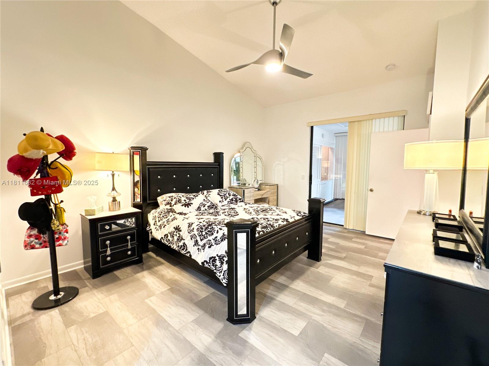 ILLUSTRE VILLAGE CONDO - Residential