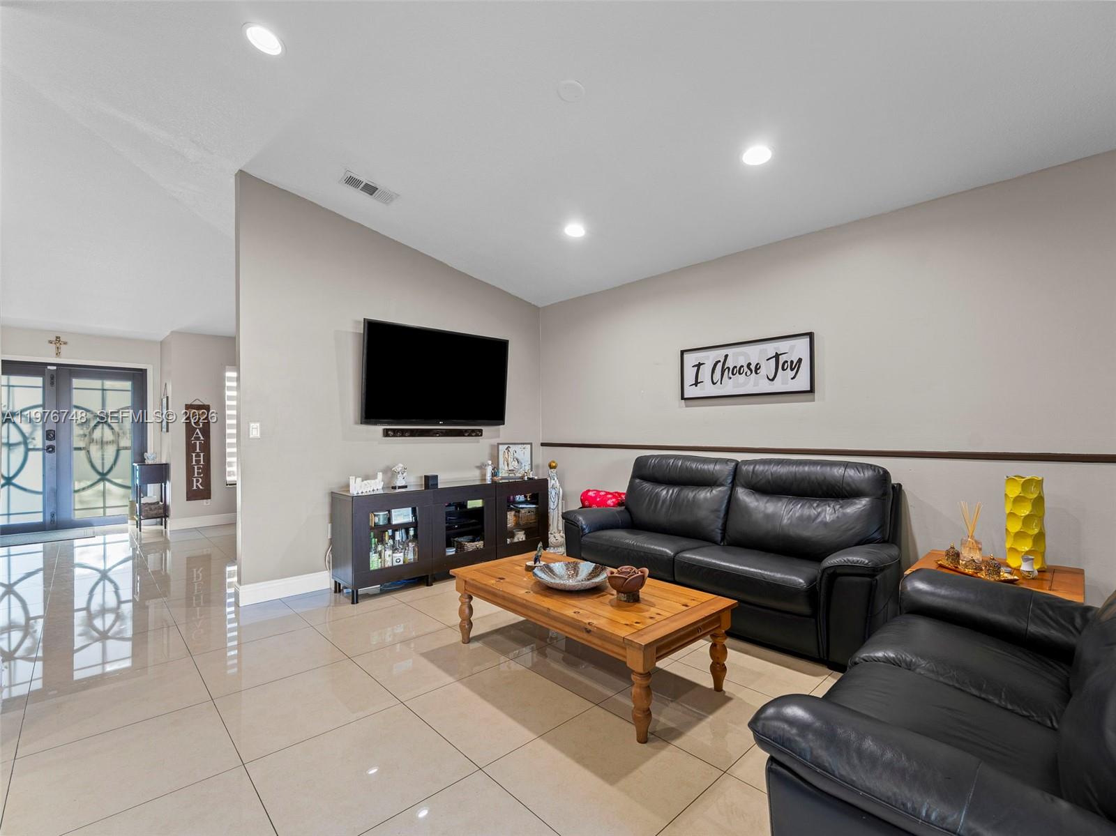 SUPERIOR HOMES ESTATES - Residential