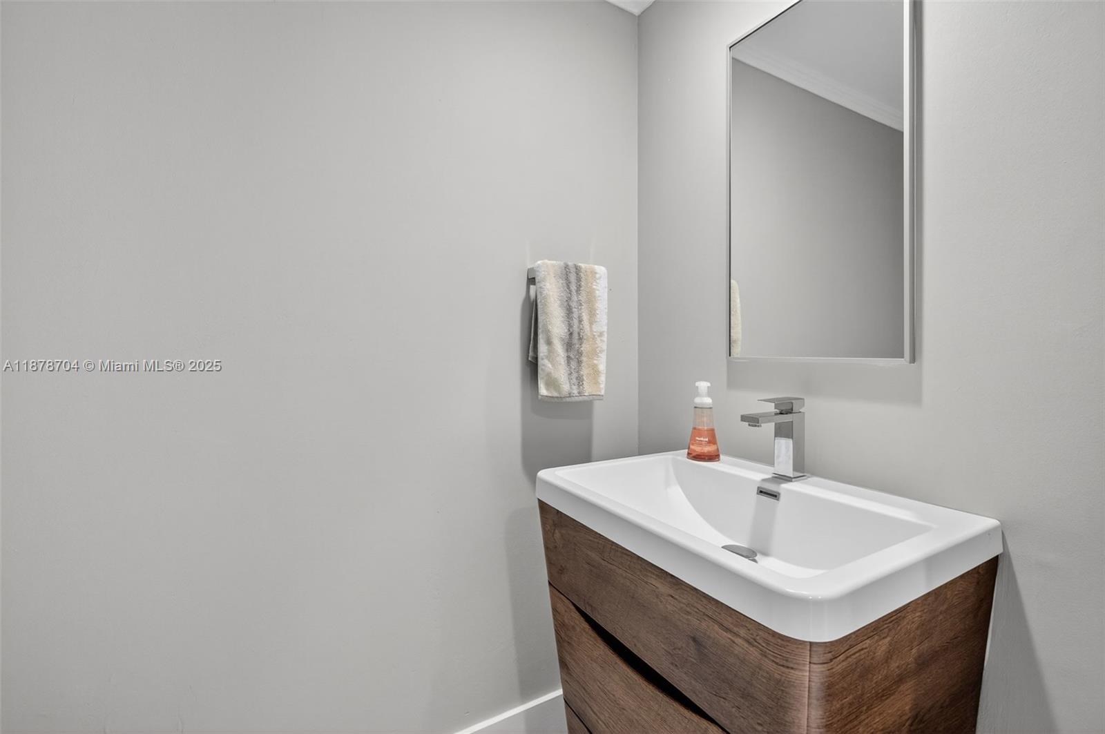 100 HIDDEN BAY CONDO - Residential