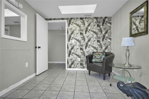 5220 NW 72nd Ave A1 Miami FL 33166