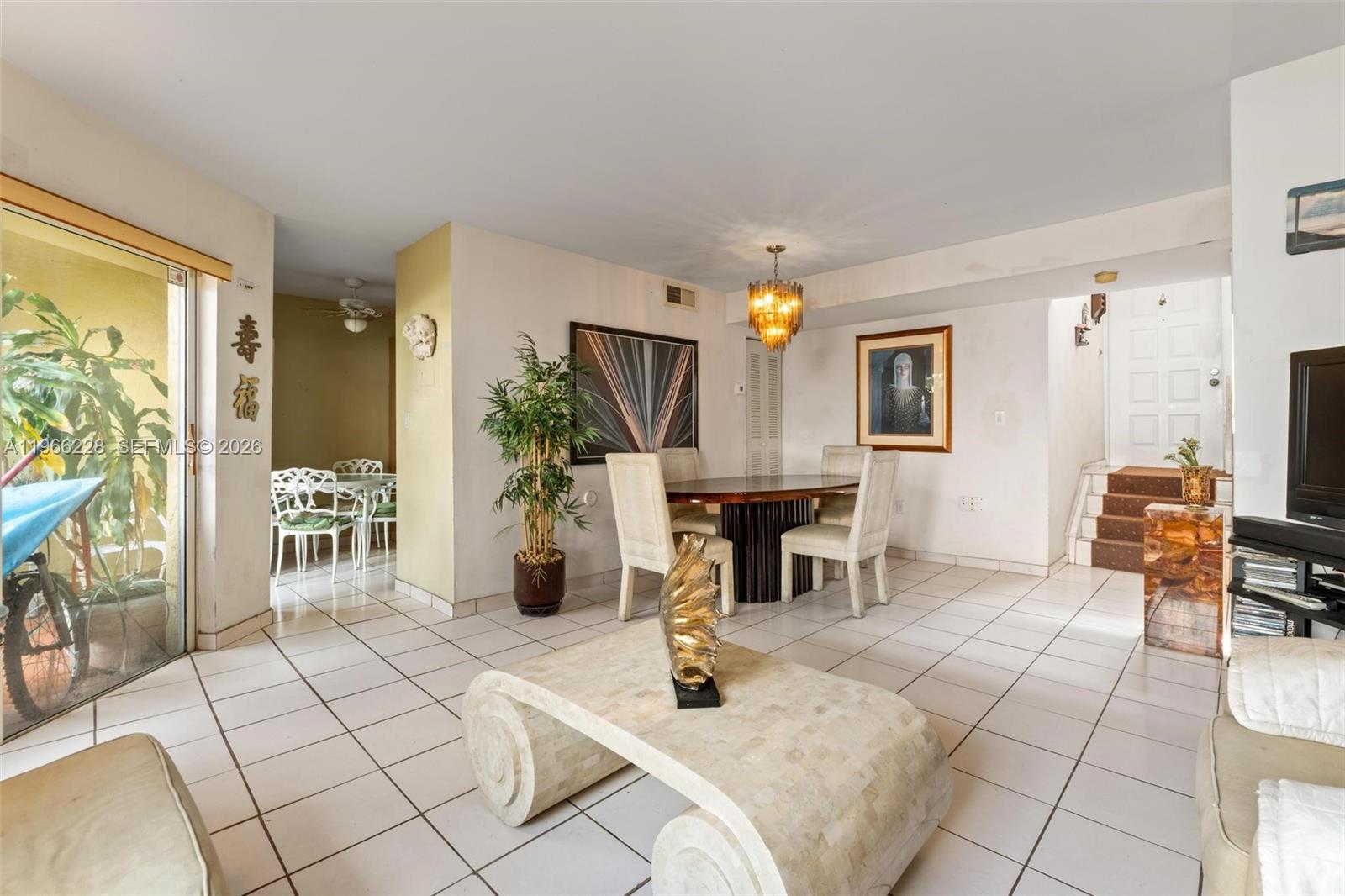 GABLES I TOWNHOMES CONDO - Residential