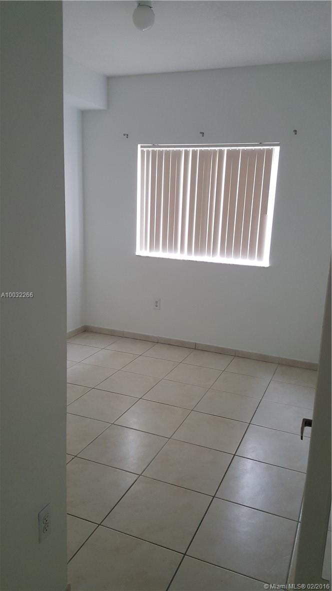 PALM GARDENS AT DORAL CON - Residential Lease