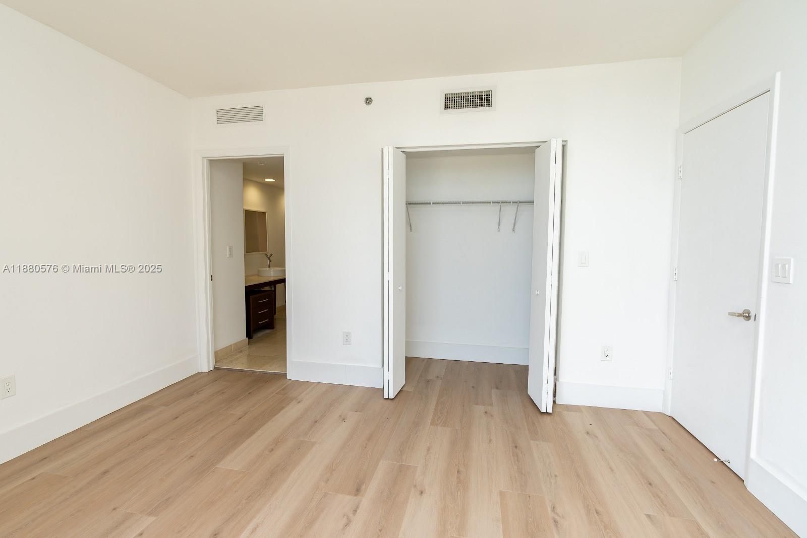 ICON BRICKELL NO TWO - Residential Lease