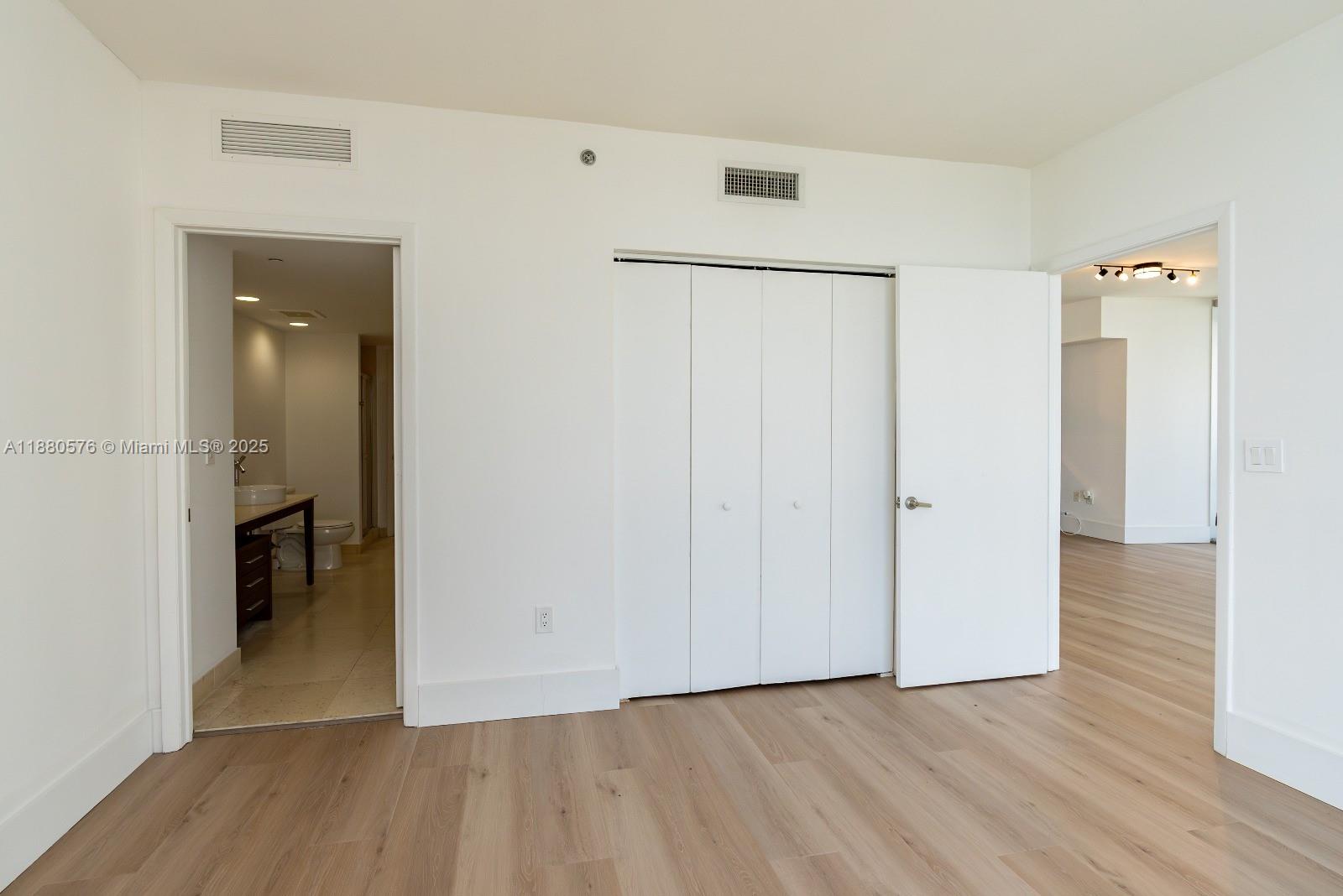 ICON BRICKELL NO TWO - Residential Lease