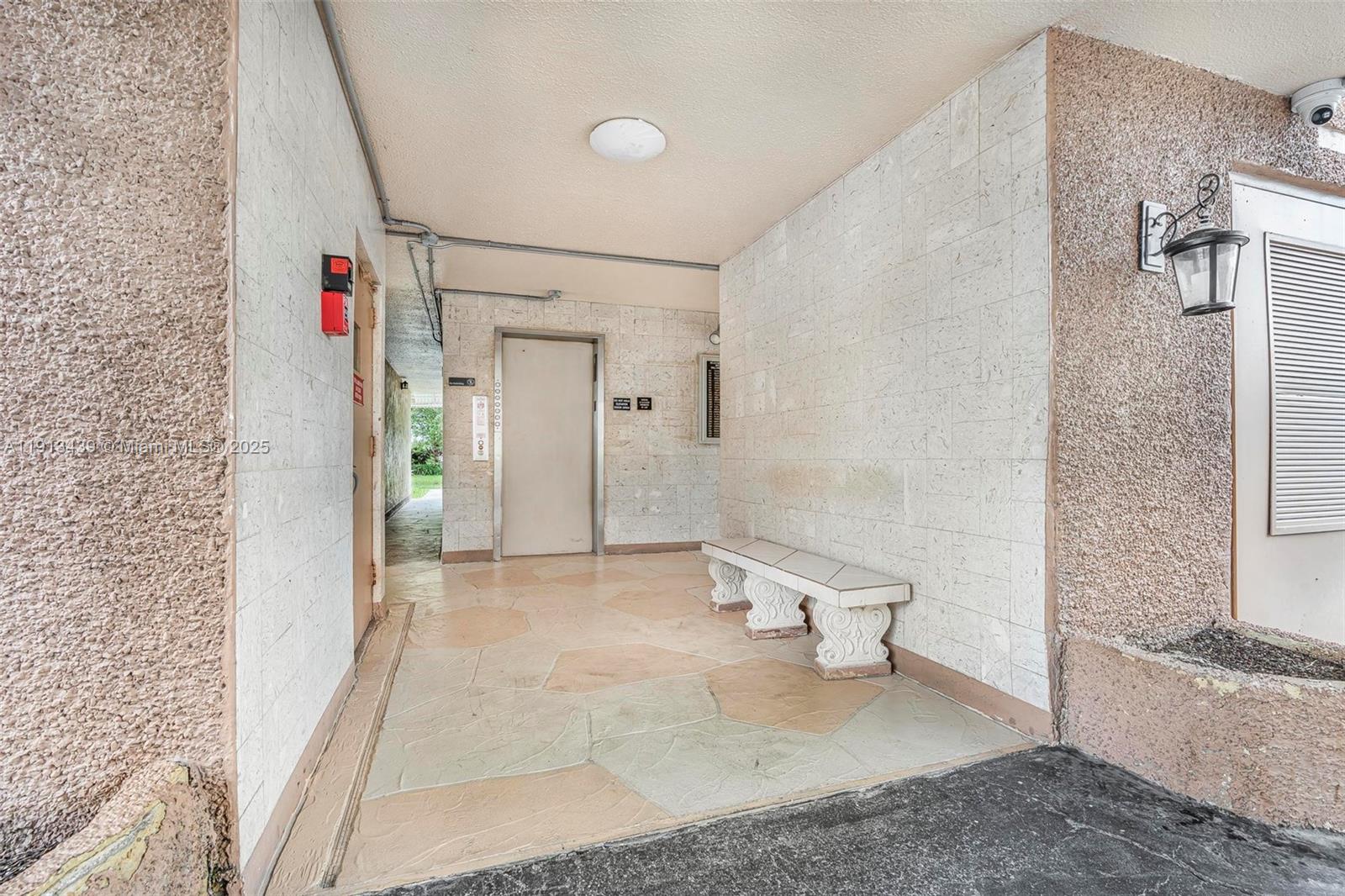 MEADOWBROOK TOWERS CONDO - Residential