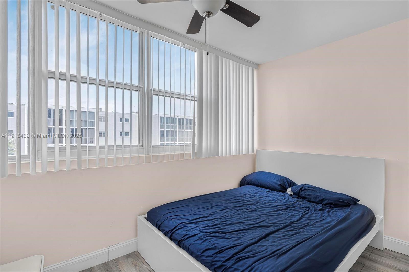 MEADOWBROOK TOWERS CONDO - Residential