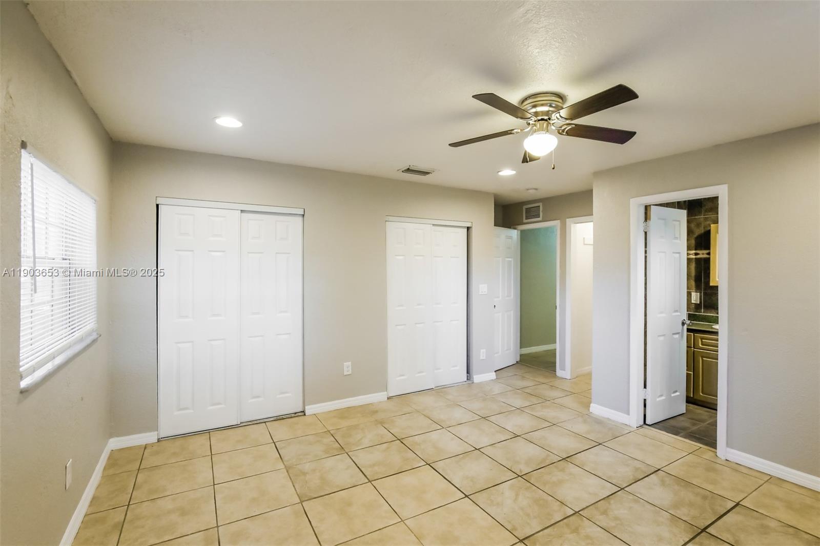 NORWOOD 5TH ADDN SEC 3 - Residential Lease