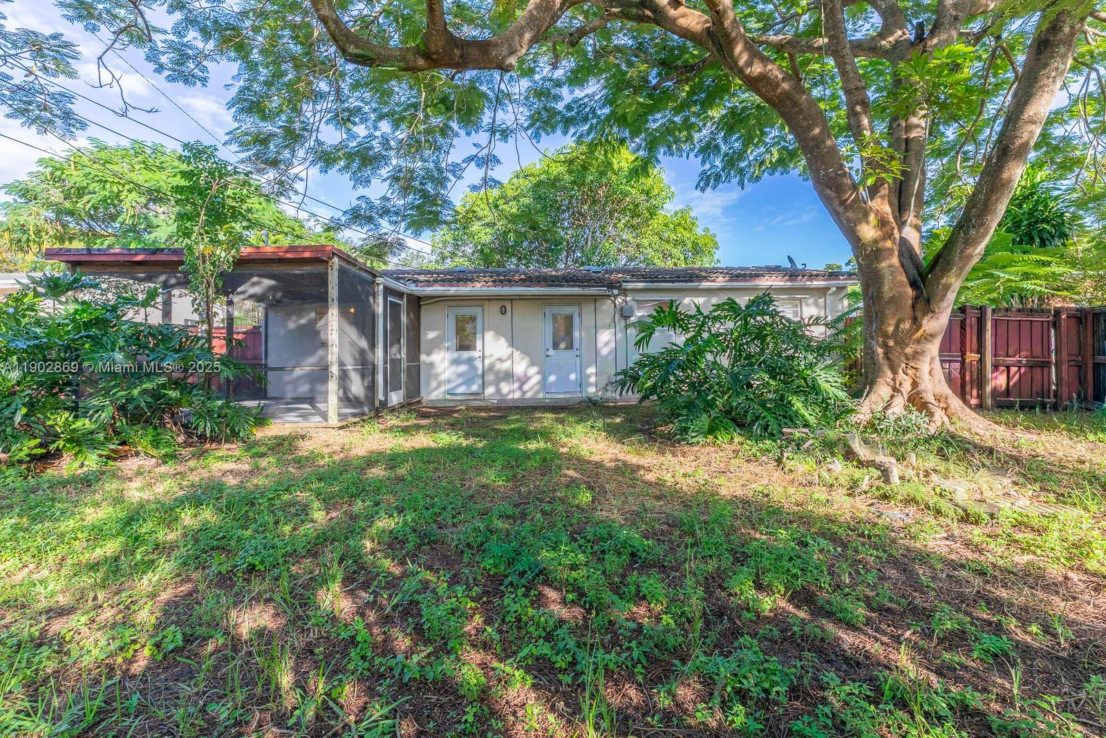 BOULEVARD HEIGHTS SEC 5 - Residential Lease