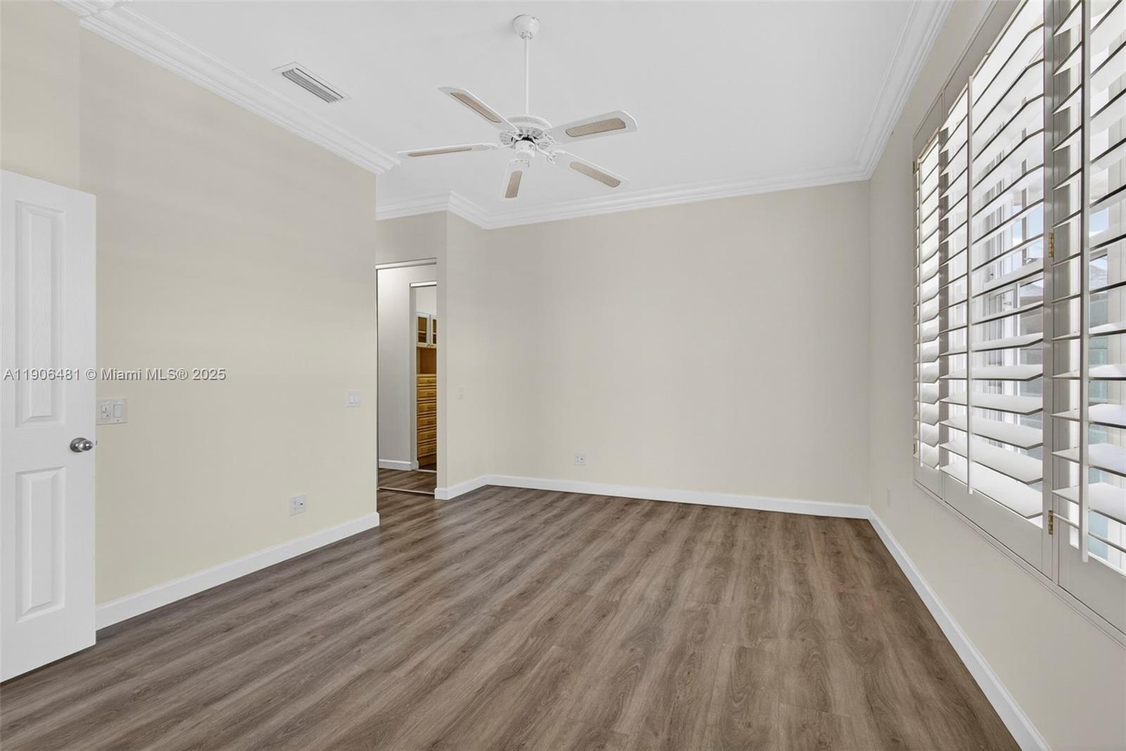 OAKS OAKS EAST 4 - Residential