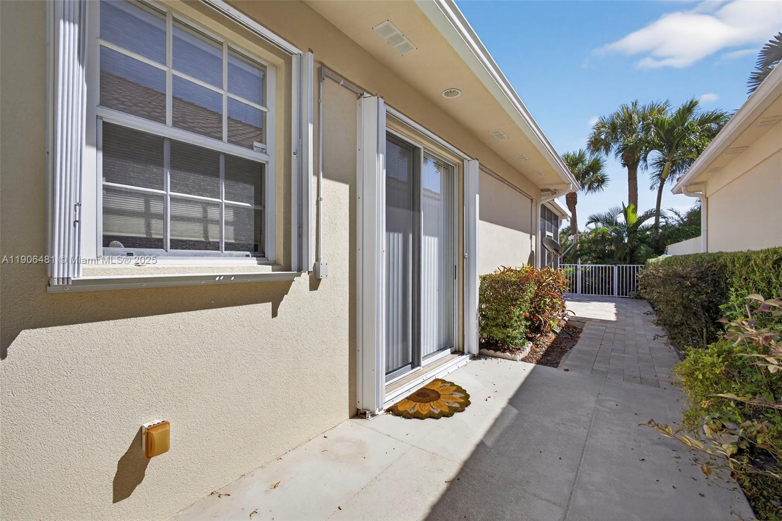 OAKS OAKS EAST 4 - Residential