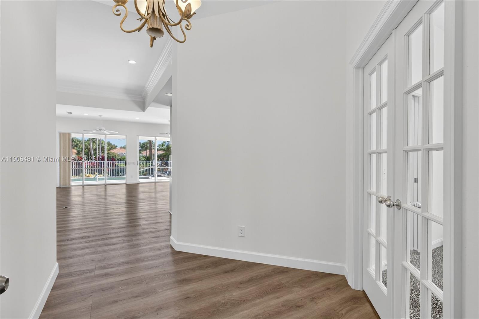 OAKS OAKS EAST 4 - Residential