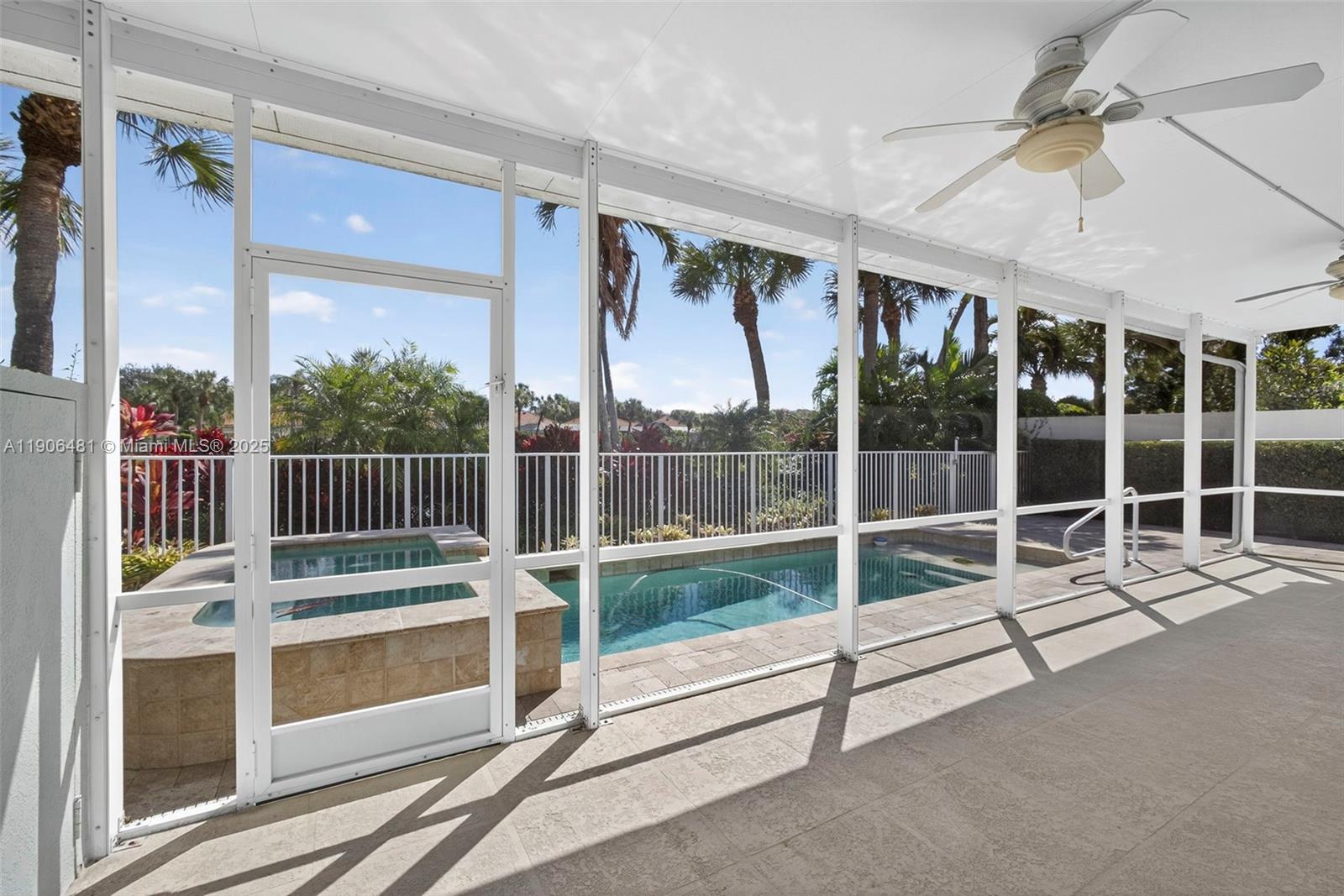 OAKS OAKS EAST 4 - Residential