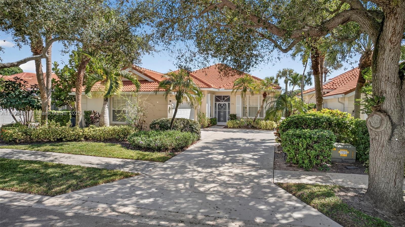 OAKS OAKS EAST 4 - Residential