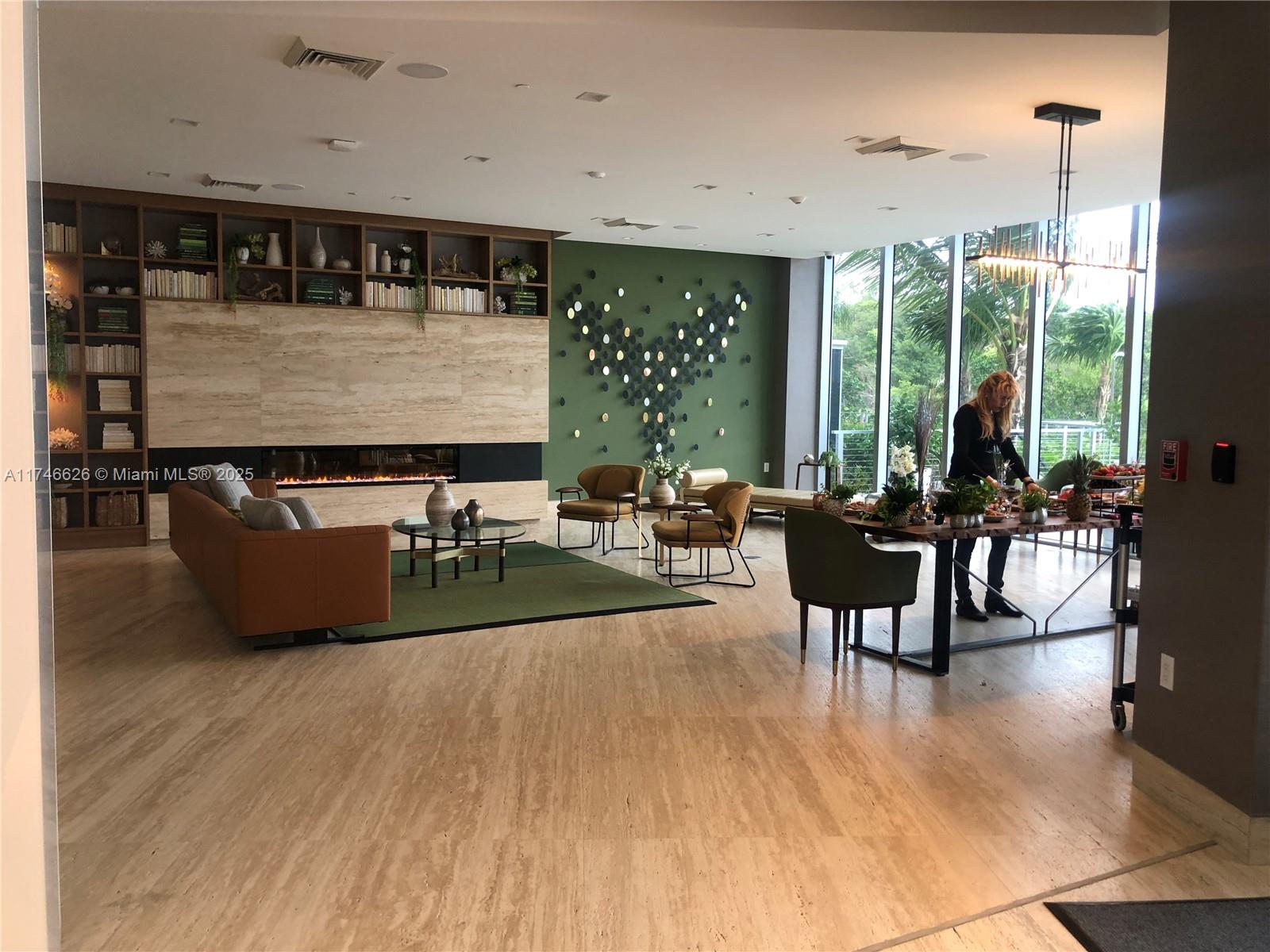 THE HARBOUR North - Residential Lease