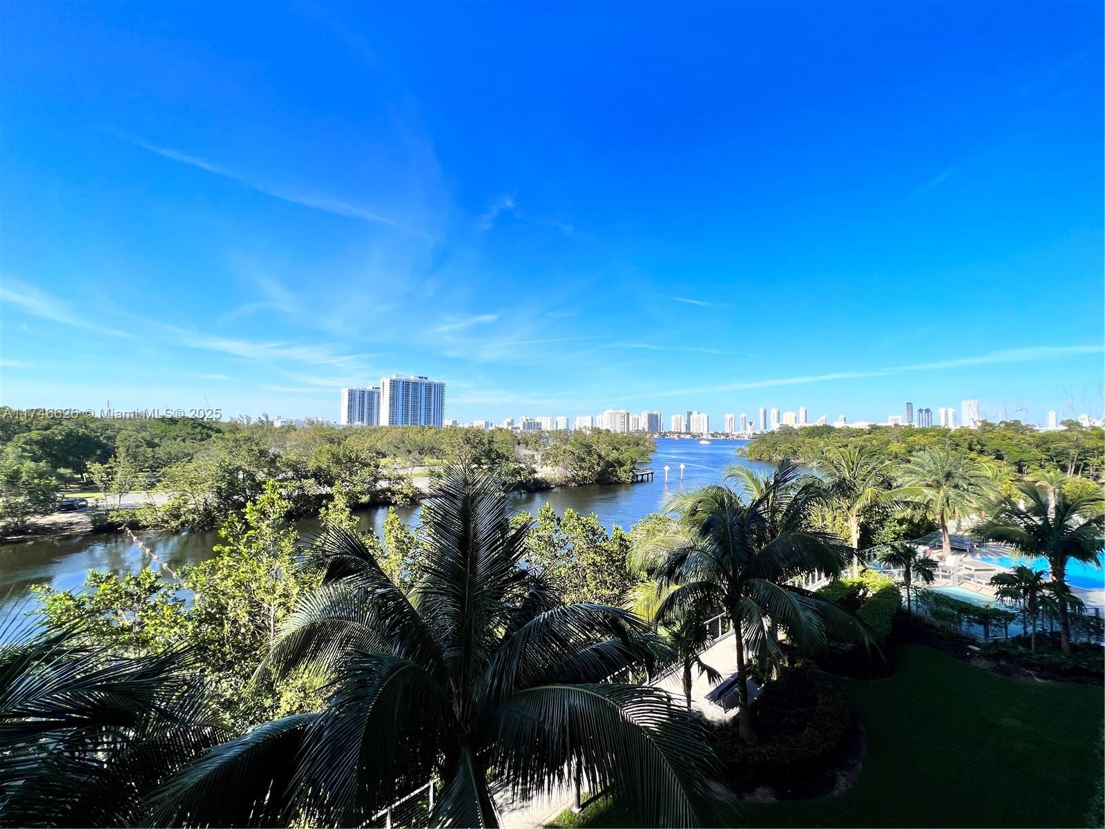 THE HARBOUR North - Residential Lease