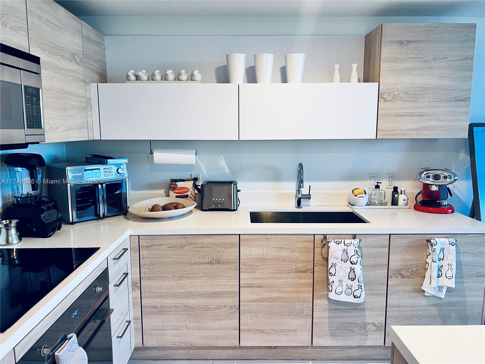 THE HARBOUR North - Residential Lease