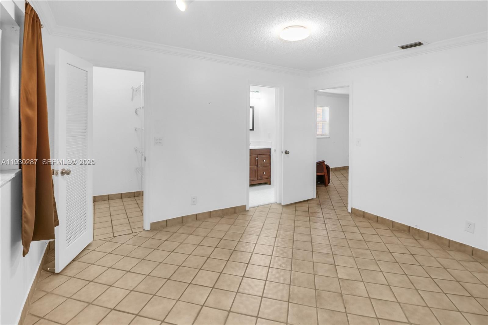 LAUDERDALE WEST 2 SEC - Residential