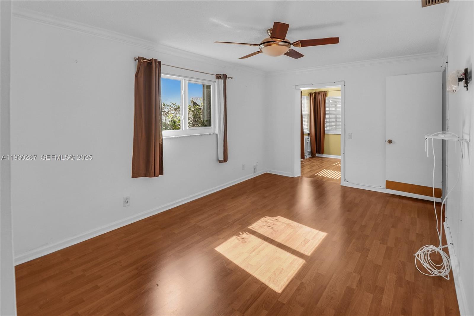 LAUDERDALE WEST 2 SEC - Residential