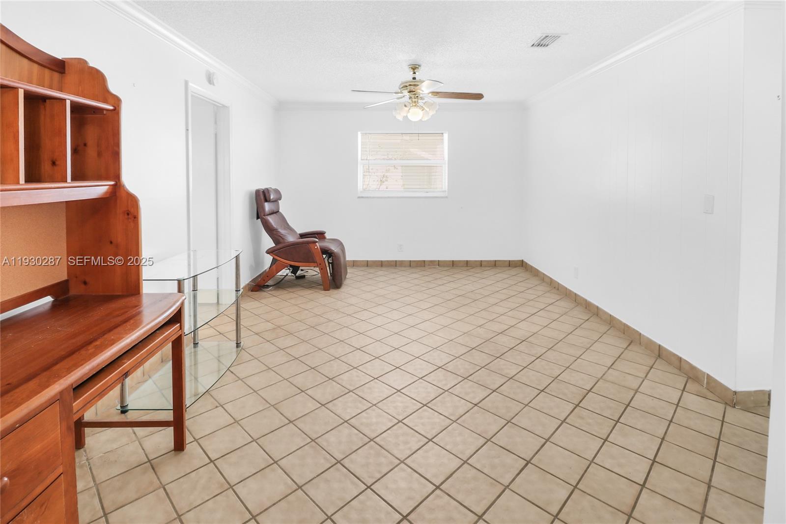 LAUDERDALE WEST 2 SEC - Residential