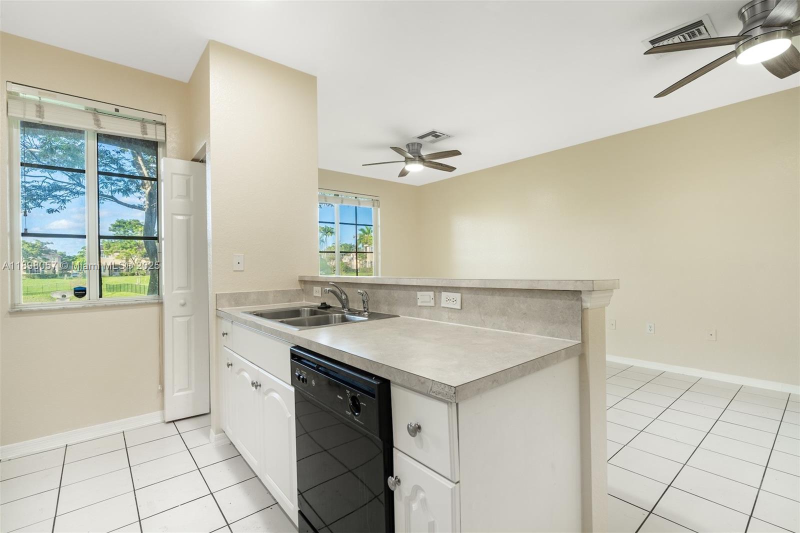 SAN REMO - Residential