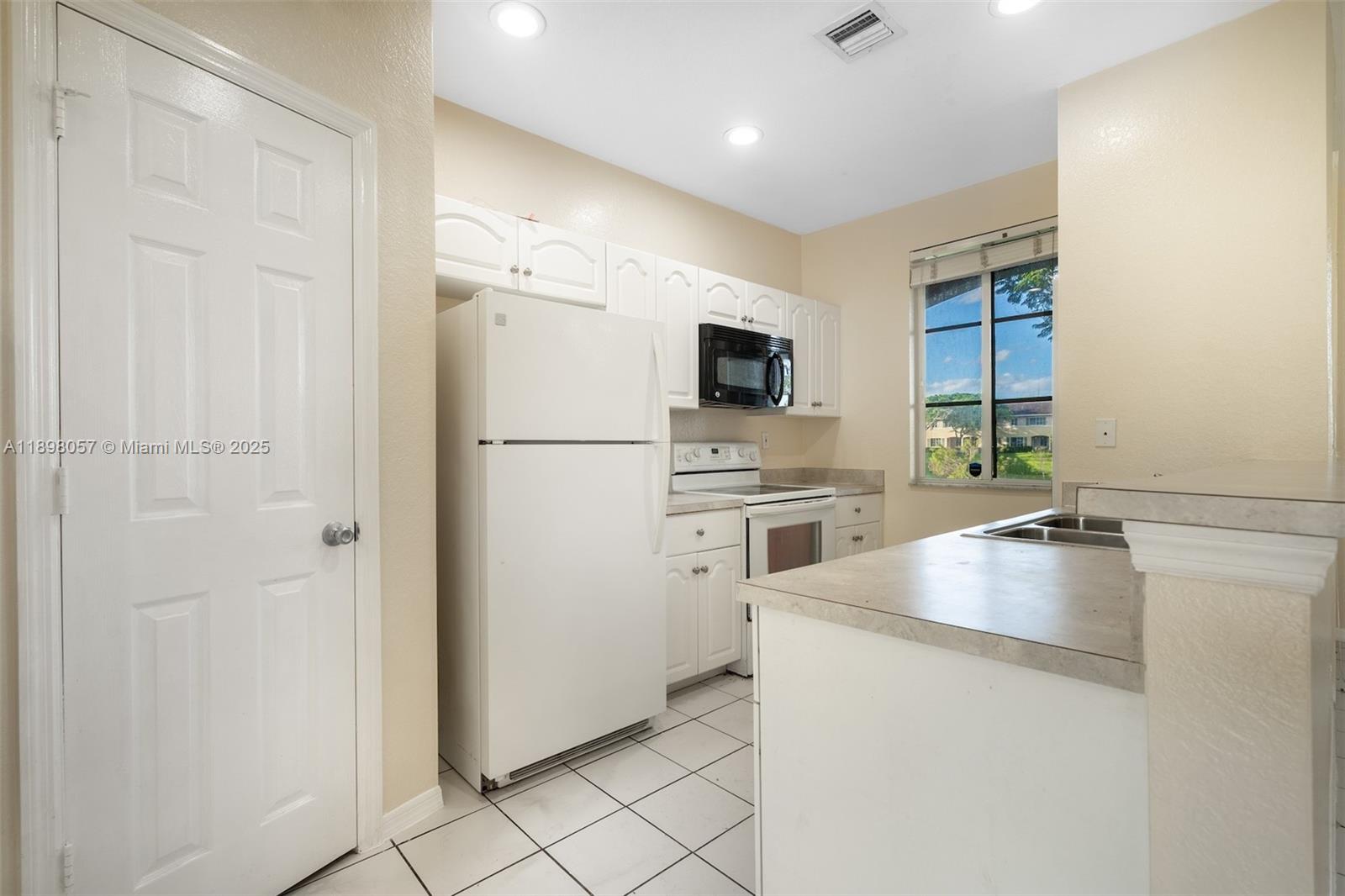 SAN REMO - Residential