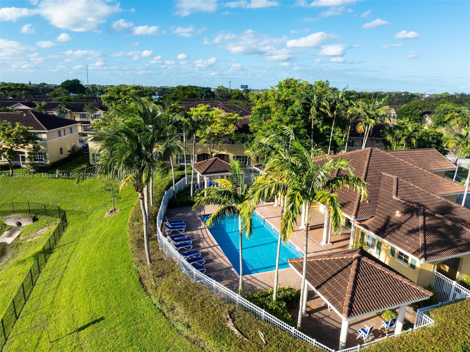 SAN REMO - Residential