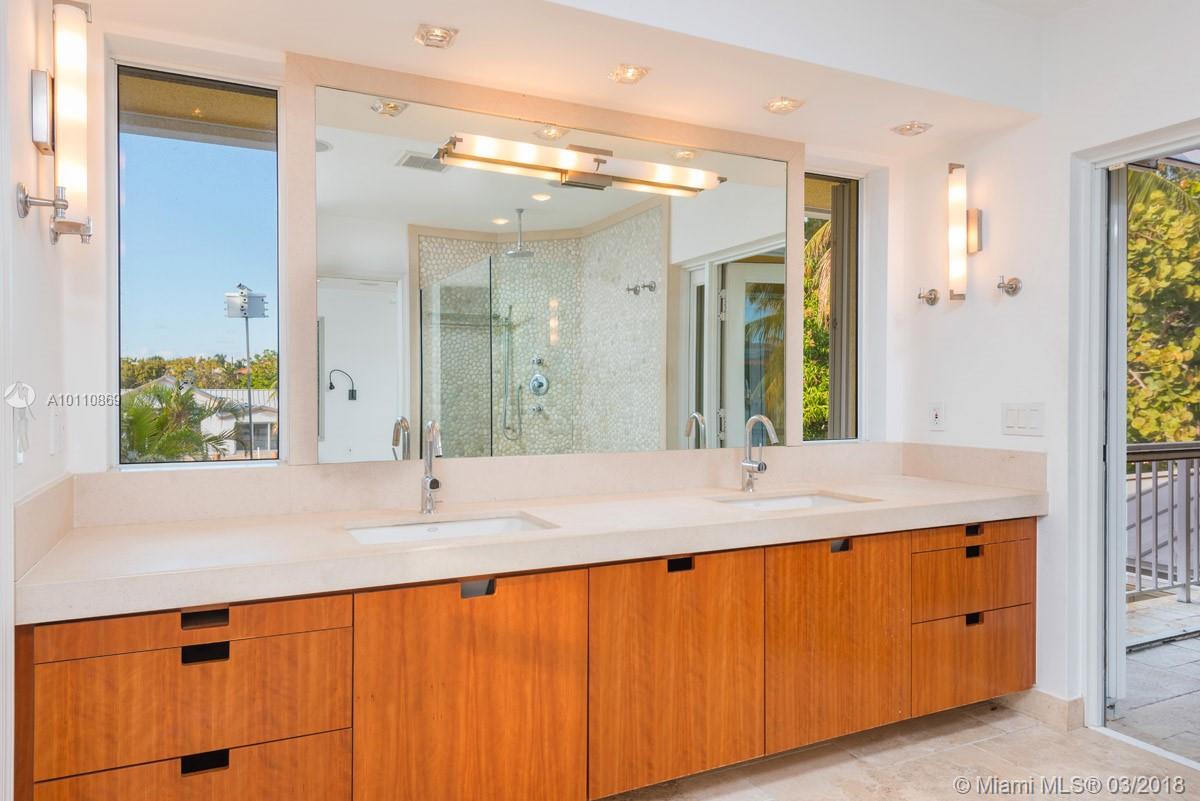 Cape Fla Sec 02 - Residential