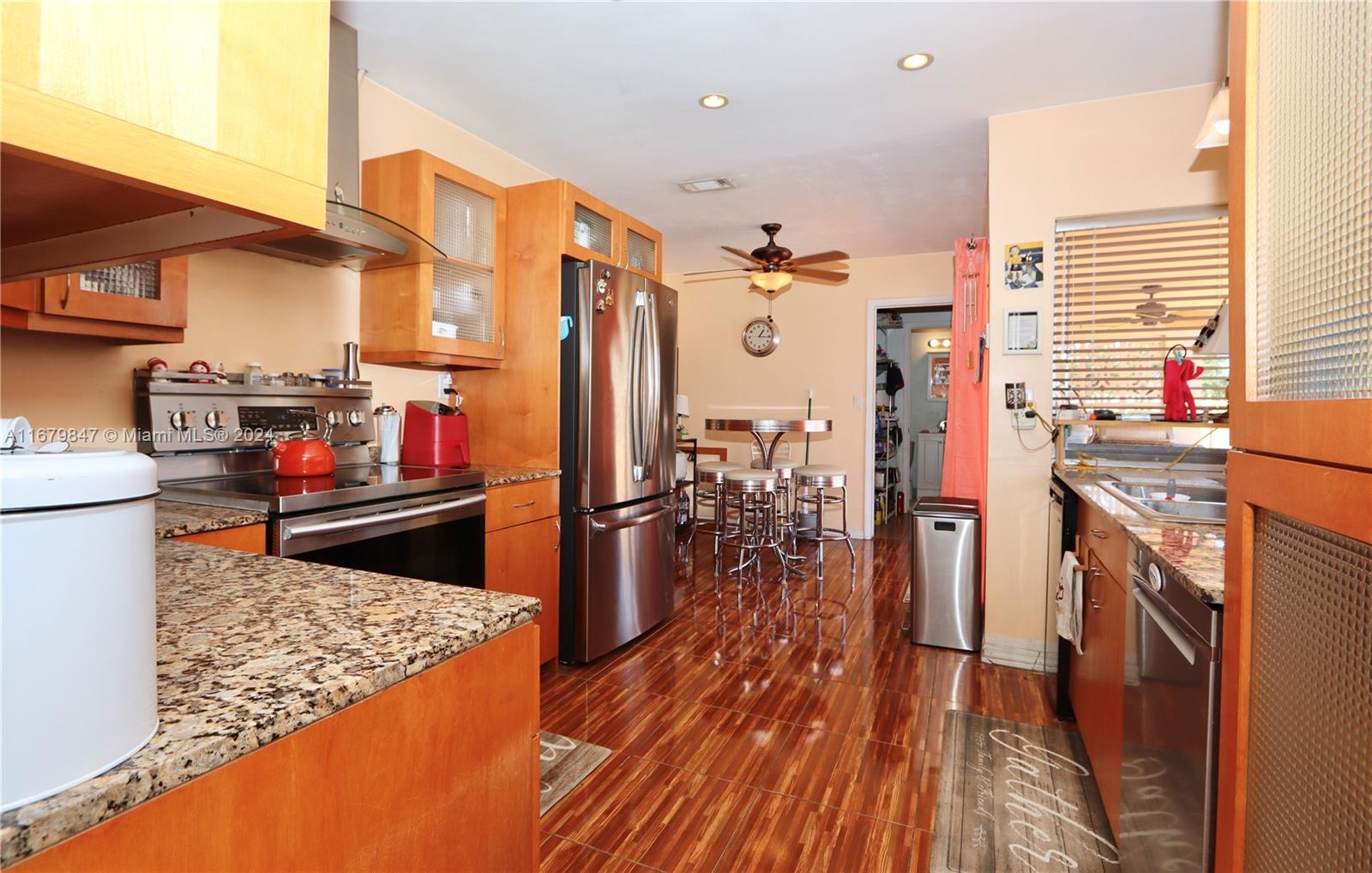 HIGHLAND LAKES SEC 3 - Residential