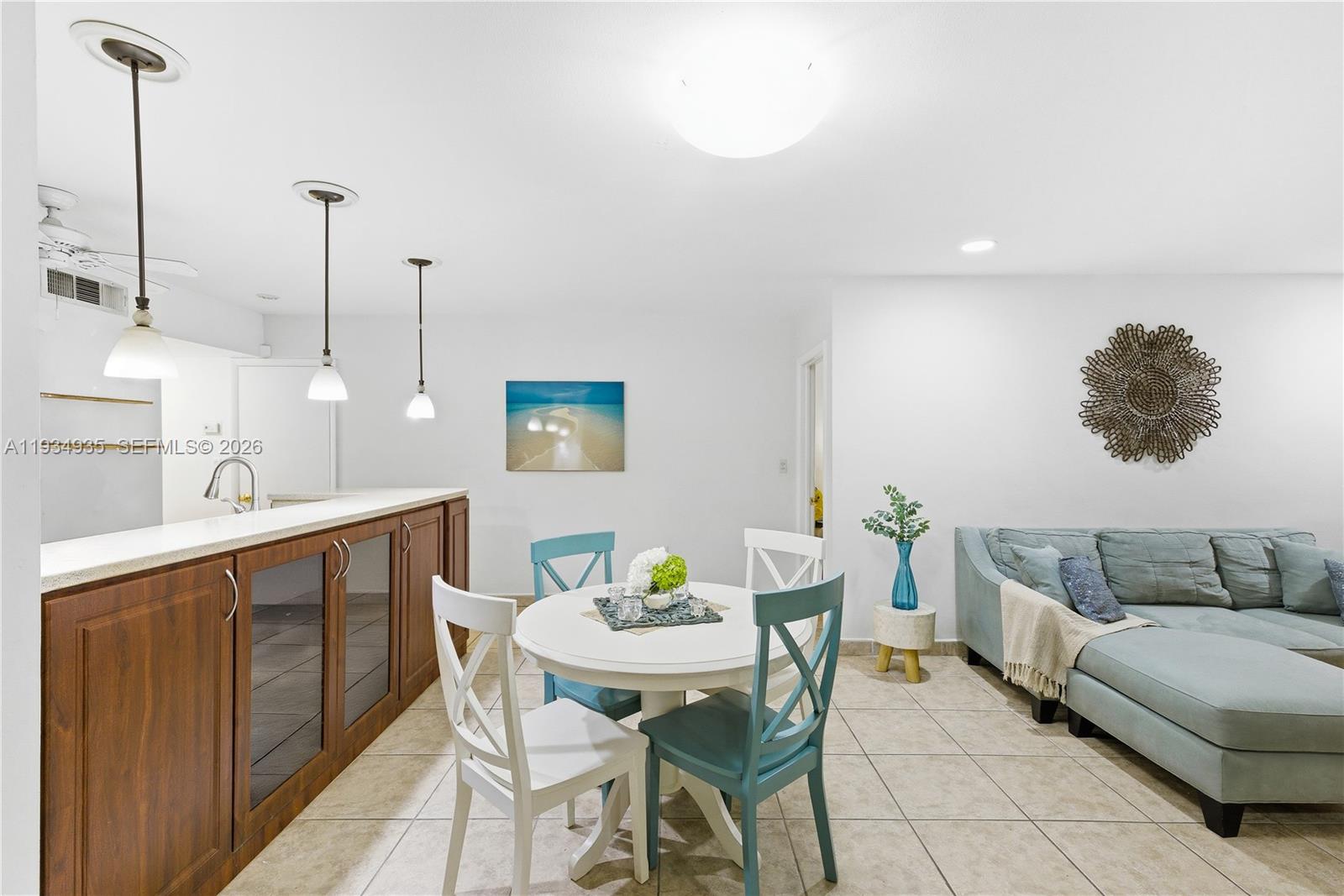 MIAMI LAKES WINDMILL GATE - Residential