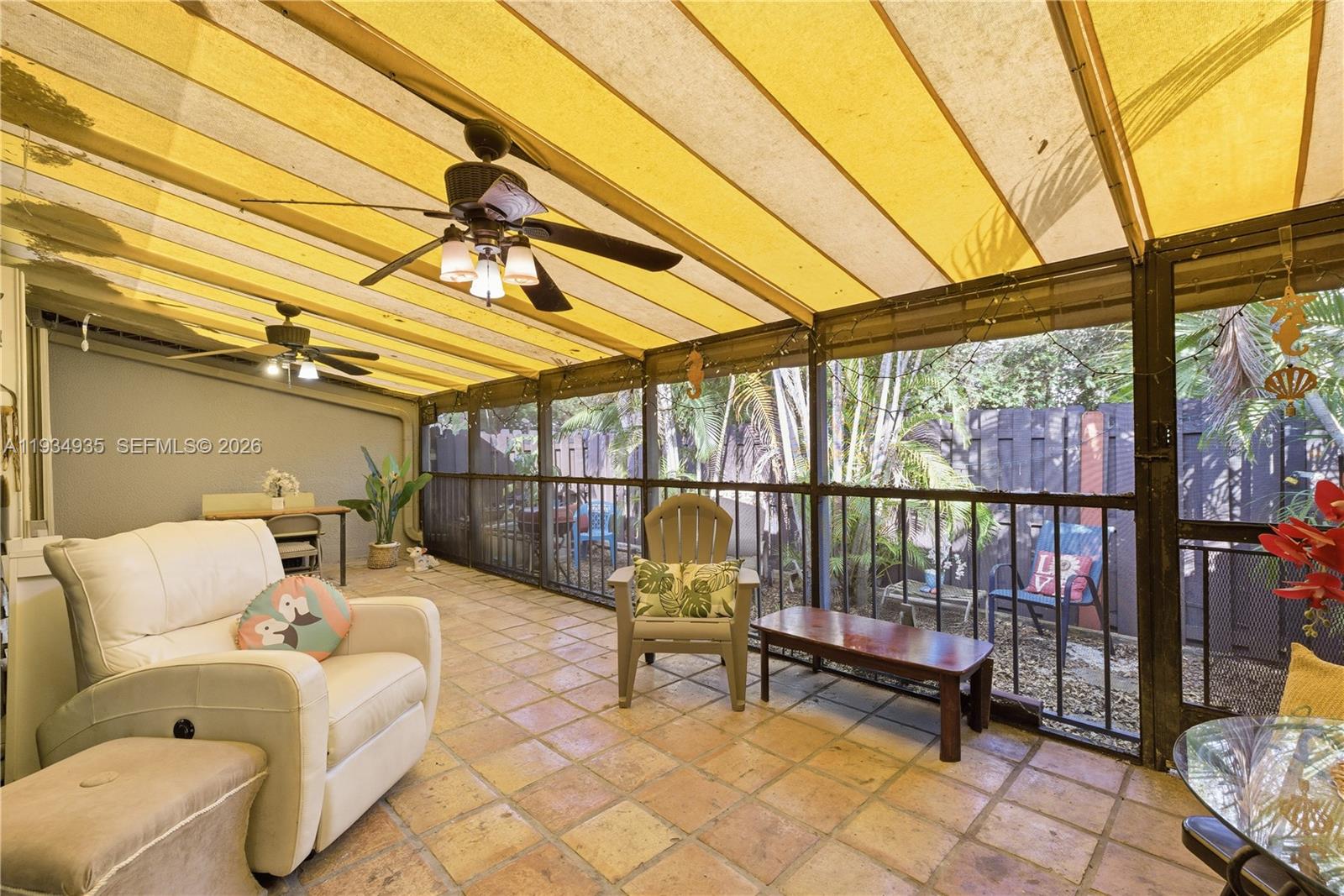 MIAMI LAKES WINDMILL GATE - Residential