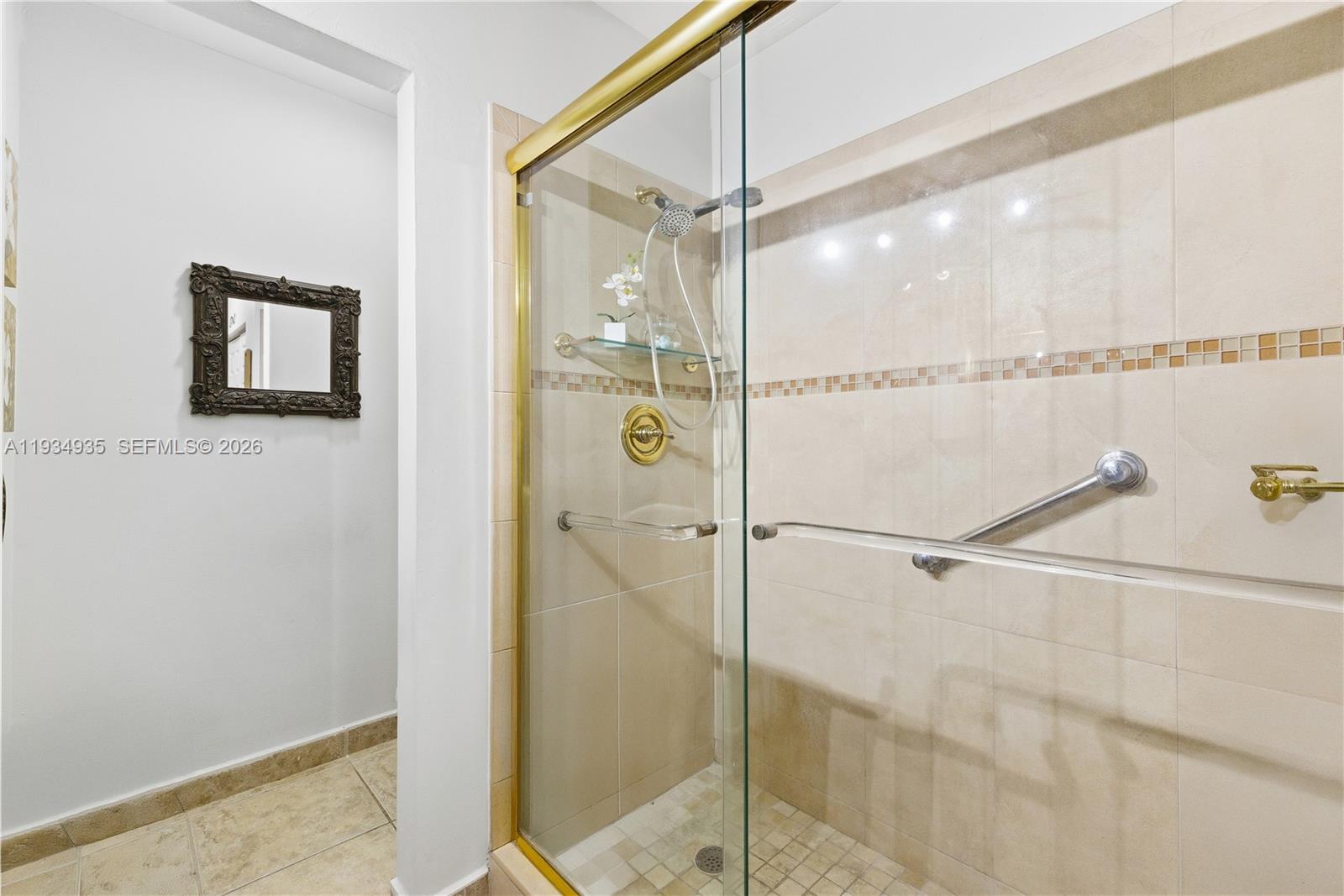 MIAMI LAKES WINDMILL GATE - Residential