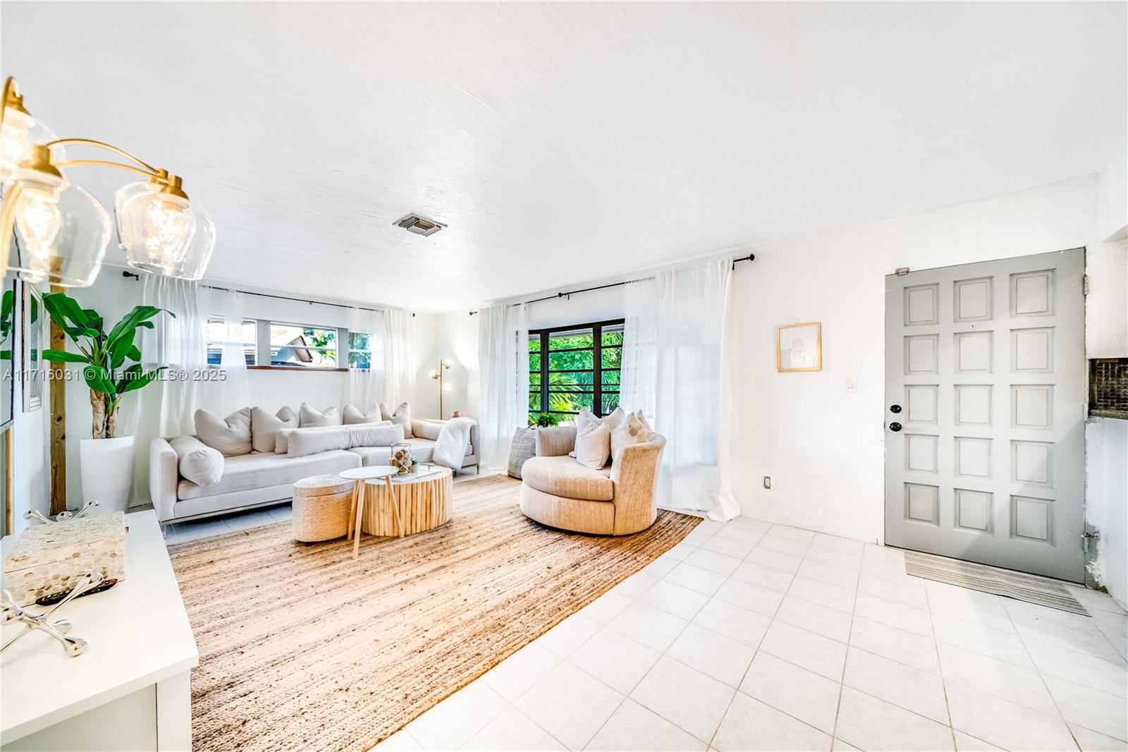 OAKLAND PARK SECOND ADD - Residential