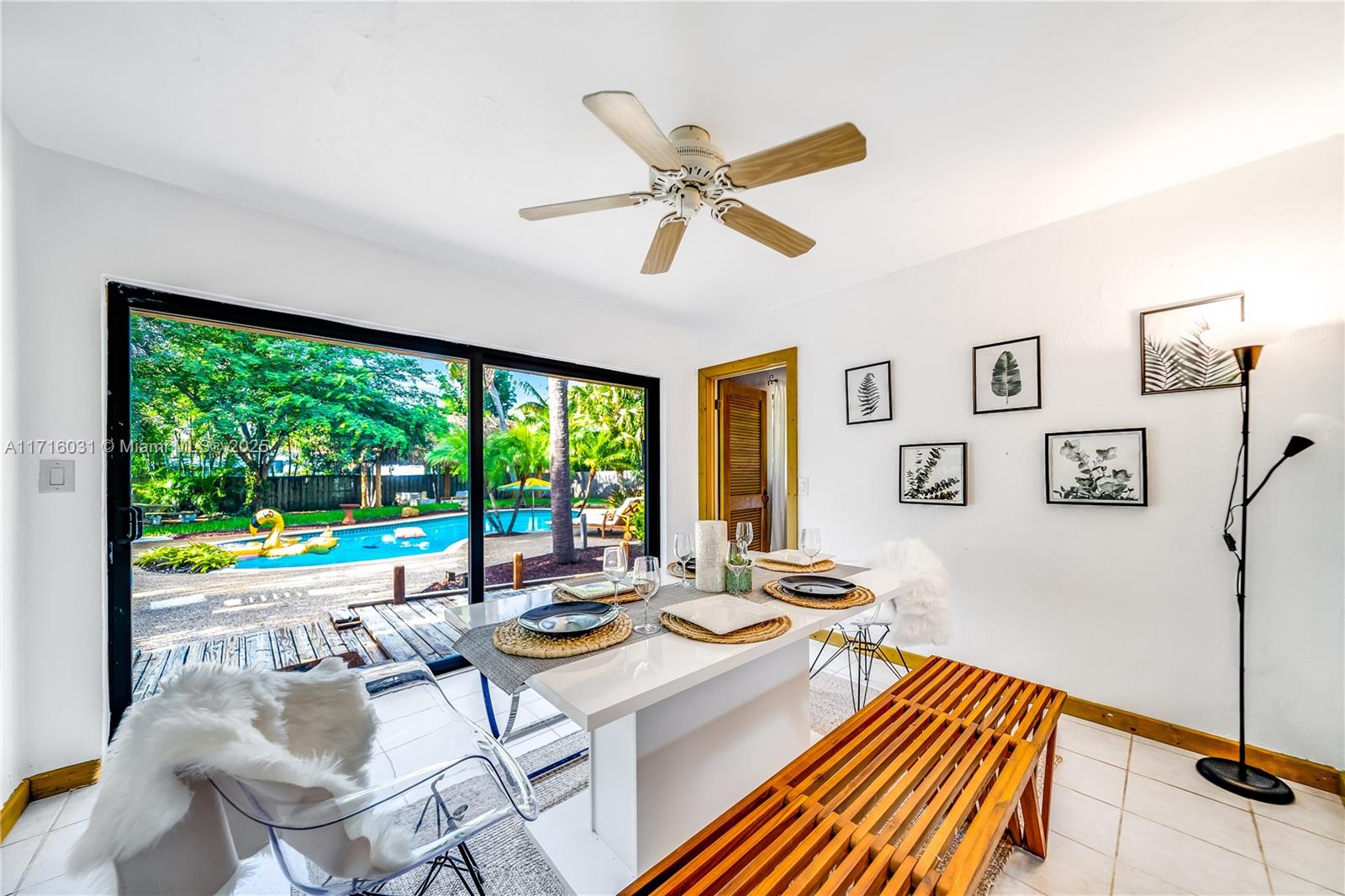 OAKLAND PARK SECOND ADD - Residential