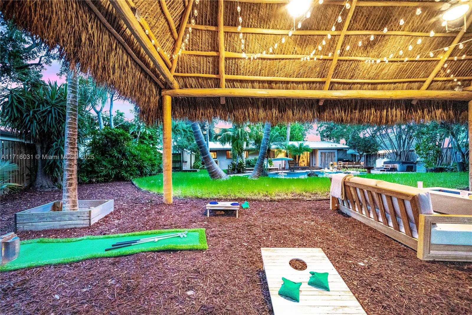 OAKLAND PARK SECOND ADD - Residential