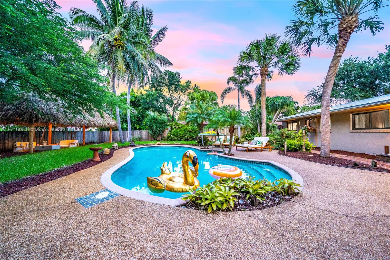 OAKLAND PARK SECOND ADD - Residential