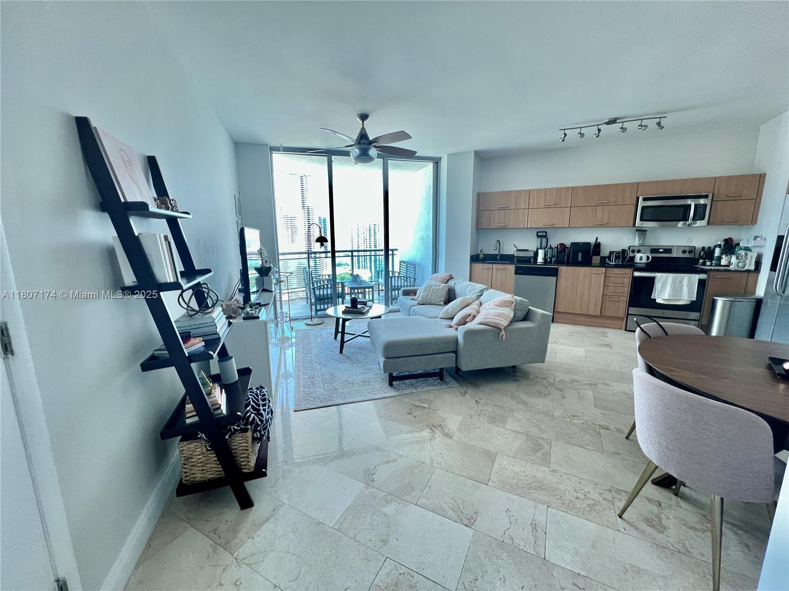 350 S Miami Ave 3013