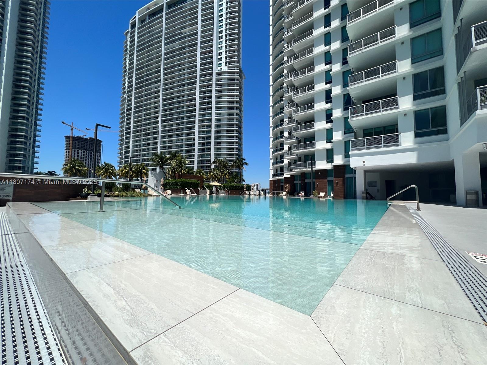 350 S Miami Ave 3013