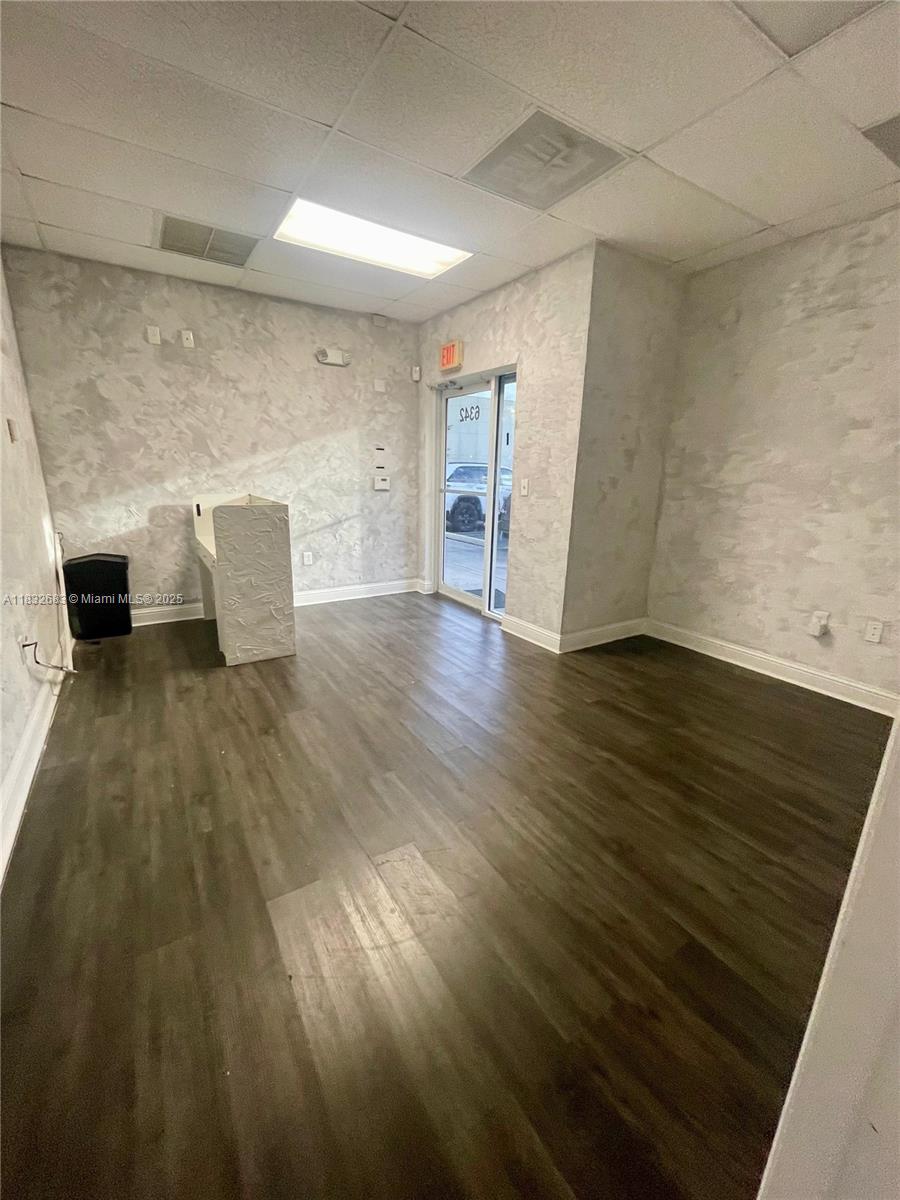 6342 NW 99th Ave