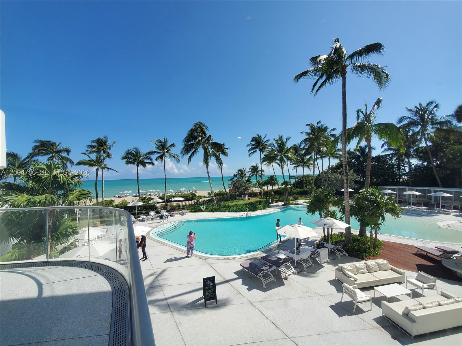 JADE SIGNATURE CONDO - Residential
