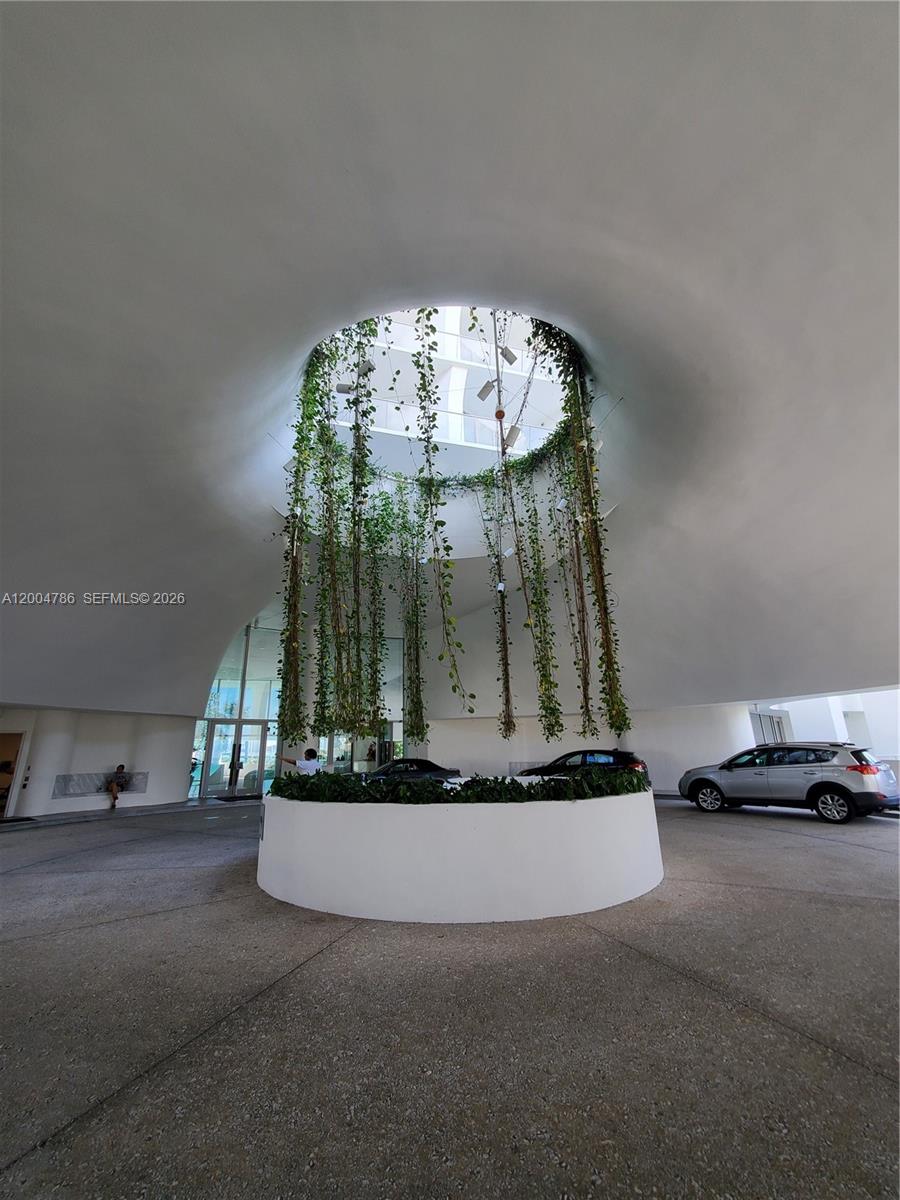 JADE SIGNATURE CONDO - Residential
