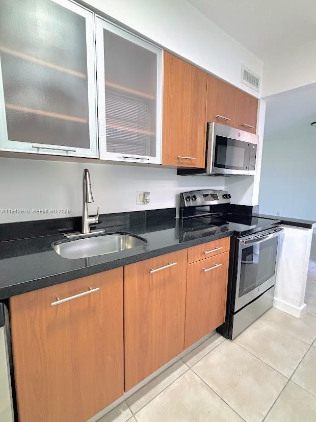 NIRVANA CONDO - Residential Lease