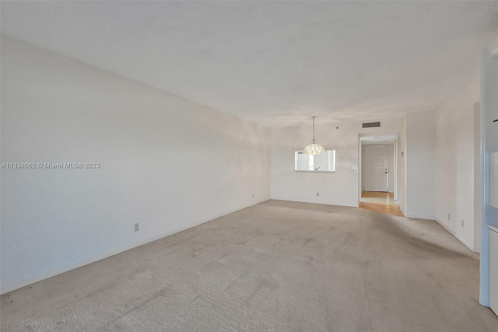 HUNTINGTON LAKES SEC FIVE - Residential