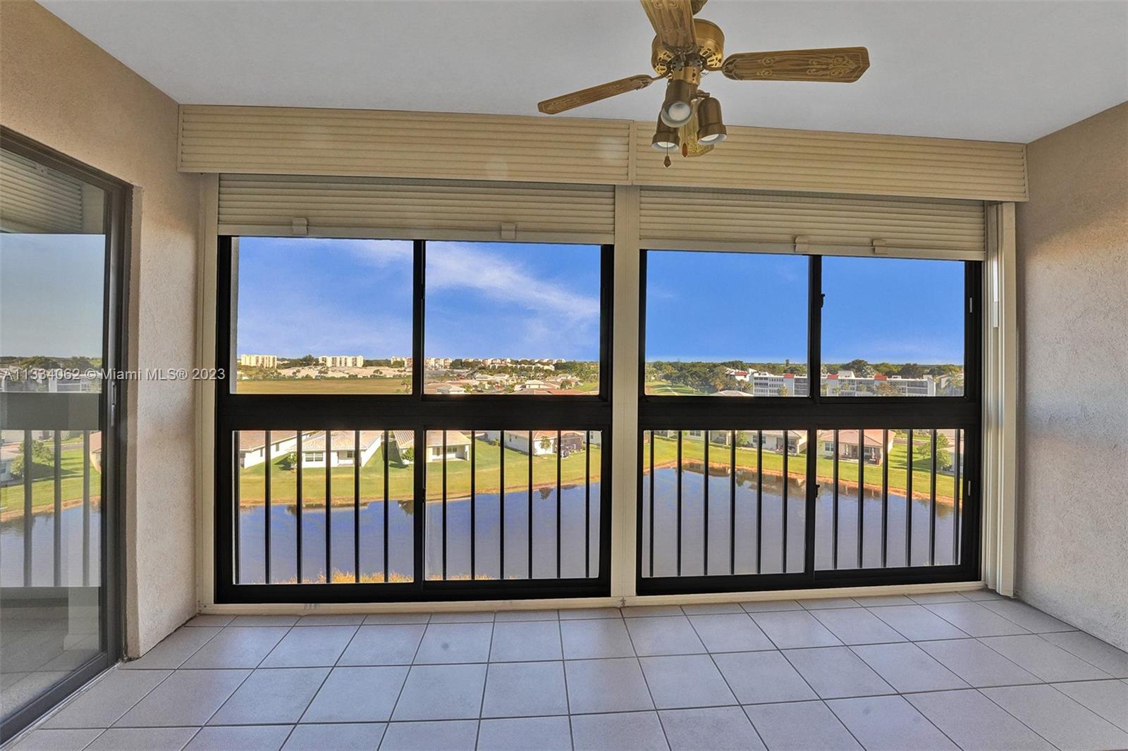 HUNTINGTON LAKES SEC FIVE - Residential