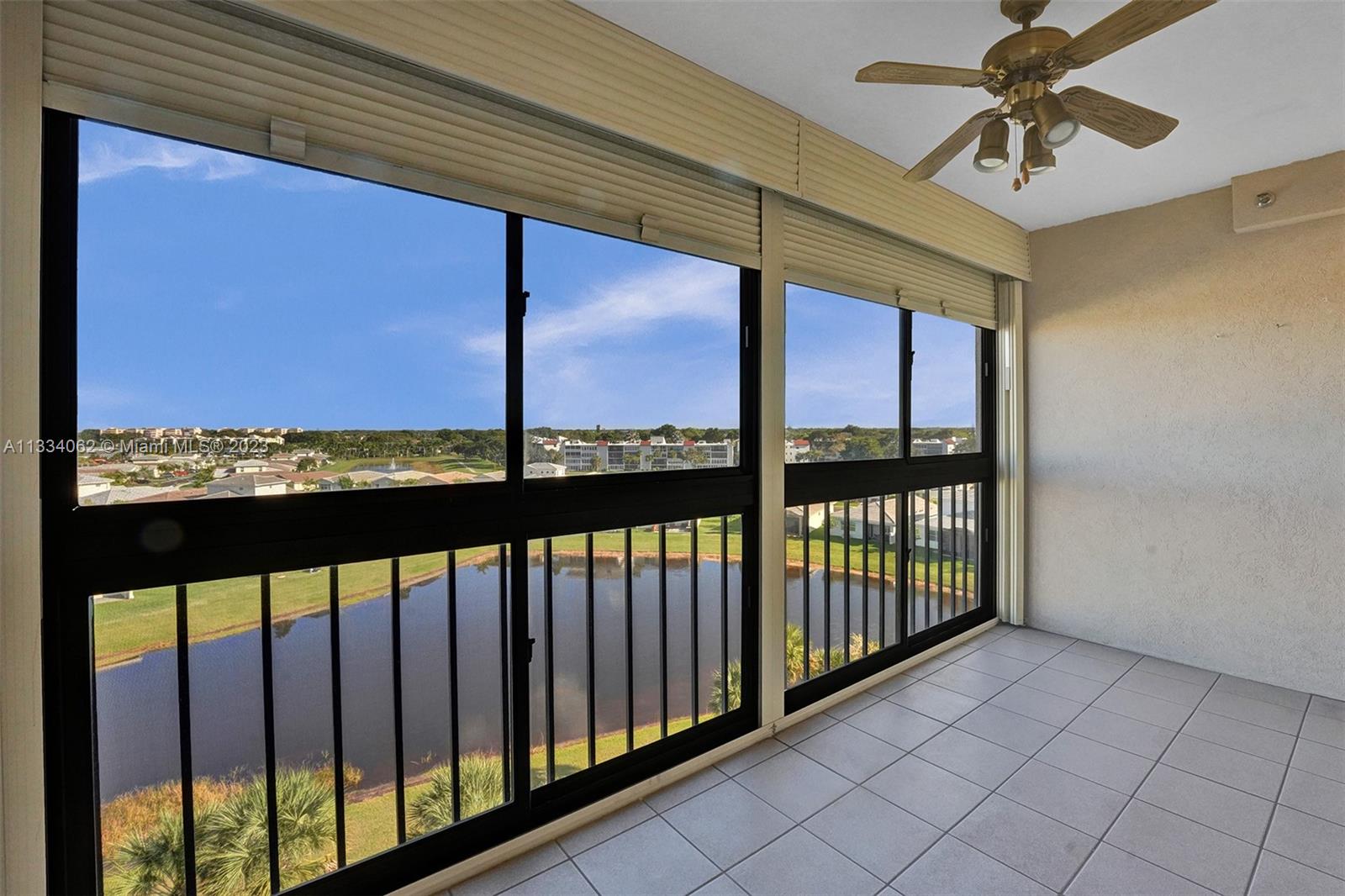 HUNTINGTON LAKES SEC FIVE - Residential