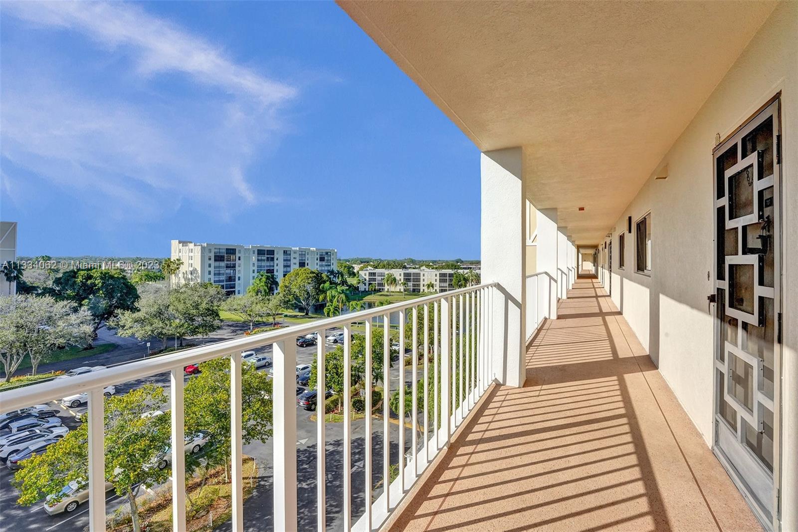 HUNTINGTON LAKES SEC FIVE - Residential