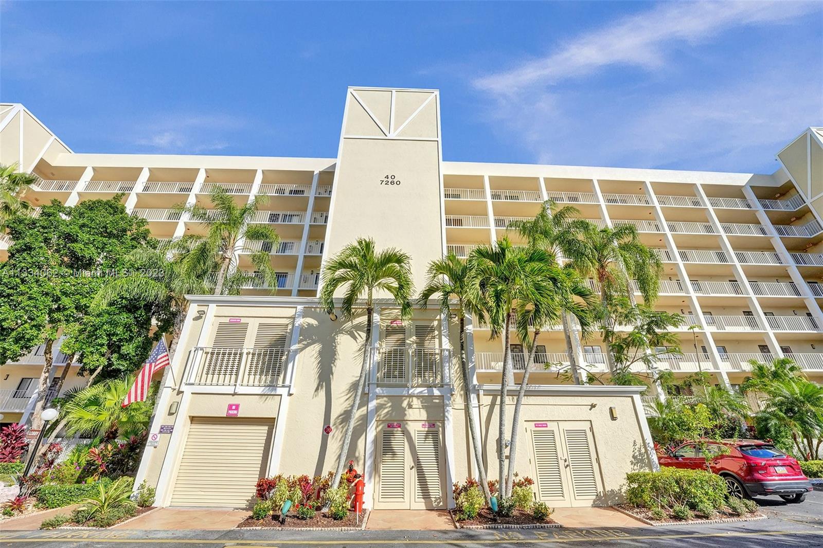 HUNTINGTON LAKES SEC FIVE - Residential